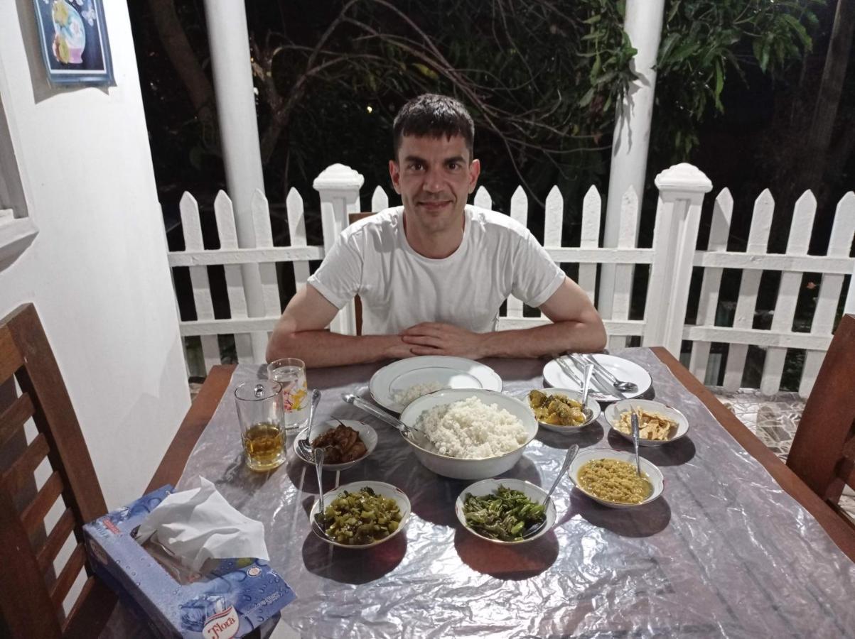 Sudu Neluma Home Stay Polonnaruwa Luaran gambar