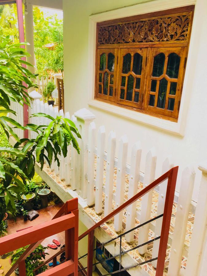 Sudu Neluma Home Stay Polonnaruwa Luaran gambar