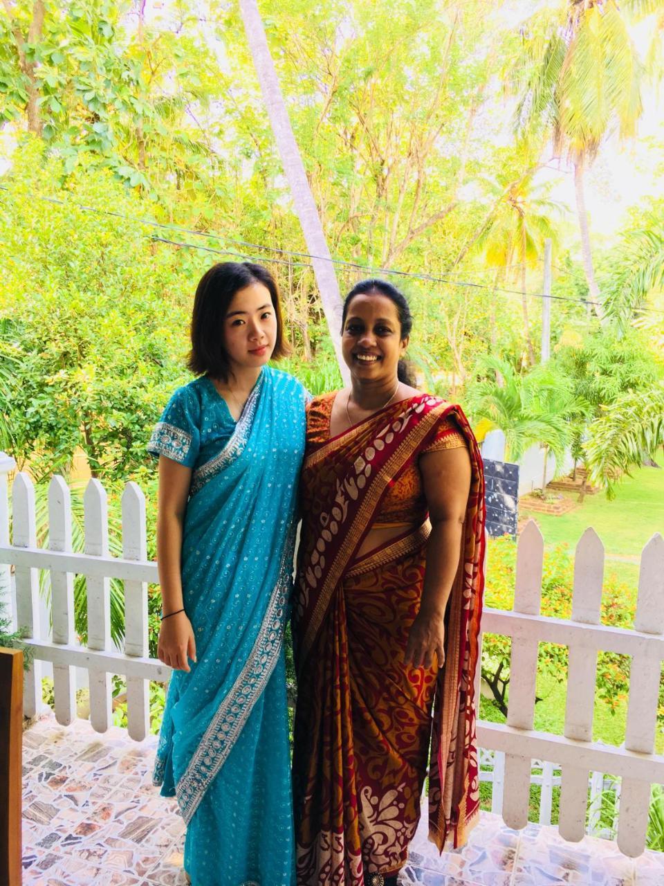 Sudu Neluma Home Stay Polonnaruwa Luaran gambar